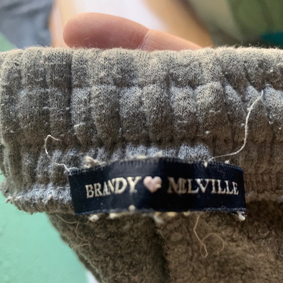 brandy melville sweats/joggers - Picture 2 of 2